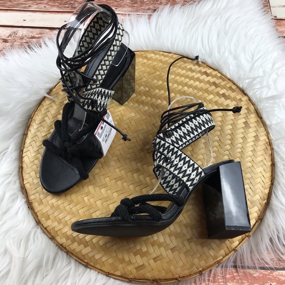 NWT zara block heel sandals lace up - Picture 3 of 7